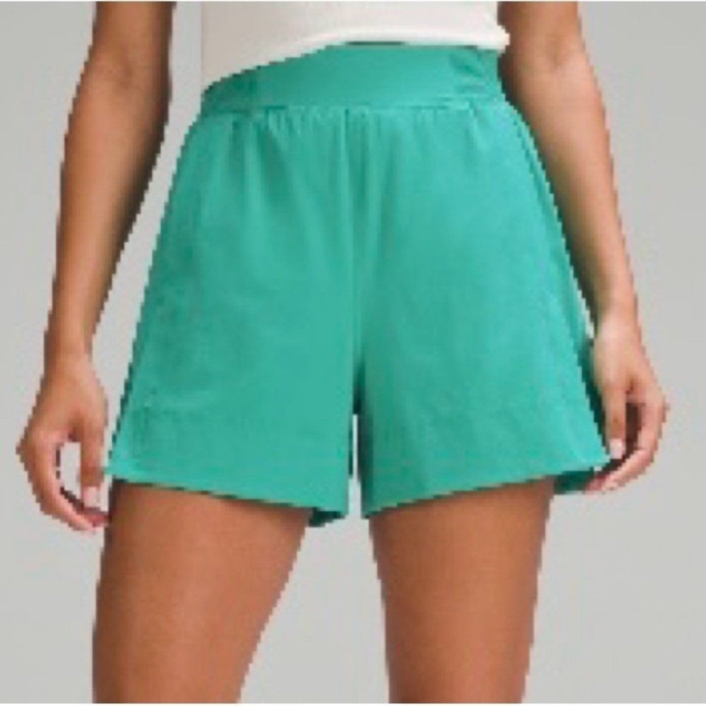 NWT Lululemon Stretch Woven Relaxed-Fit HR Short 4”